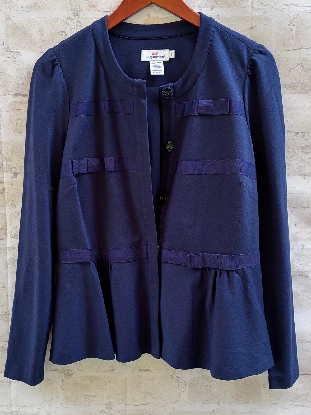 Vineyard Vines size 6 Navy Ponte knit  Peplum Bow-Trim Jacket